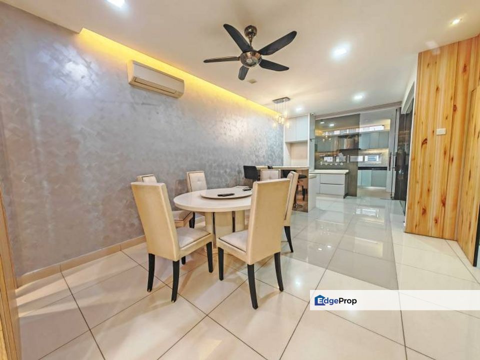 Come with Solar Panel, Kitchen extend, Renovated, Gated and Guarded, Selangor, Cheras South