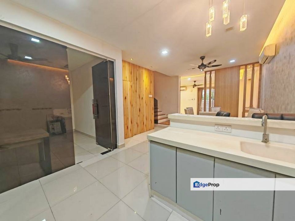 Come with Solar Panel, Kitchen extend, Renovated, Gated and Guarded, Selangor, Cheras South