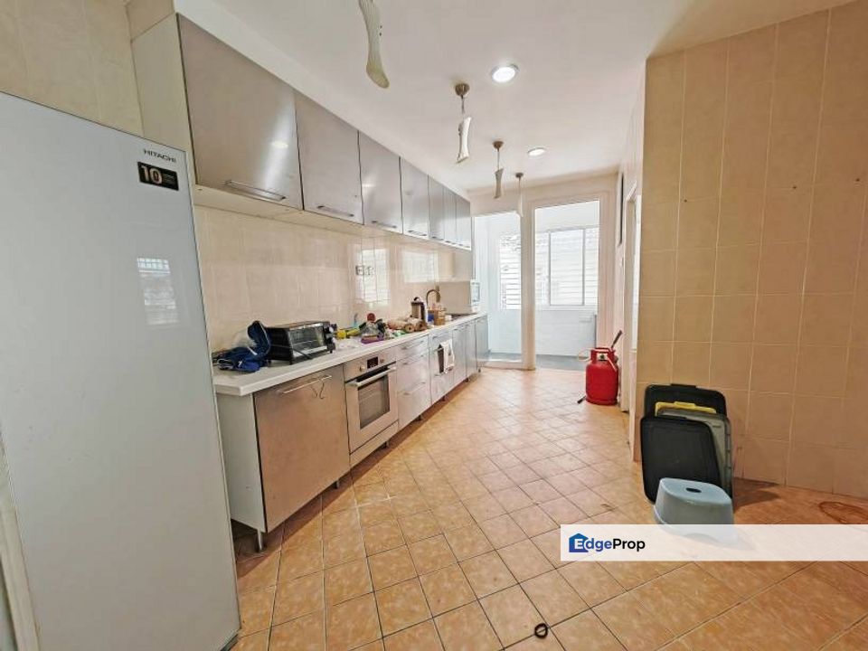 2 Sty end lot, 10ft extra land, freehold, Fully extend, Gated Guarded, Selangor, Bandar Damai Perdana