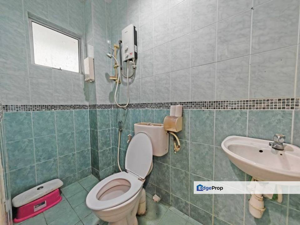 2 Sty end lot, 10ft extra land, freehold, Fully extend, Gated Guarded, Selangor, Bandar Damai Perdana