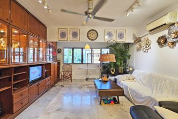 Walk up Baiduri Block C2 Apartmen 2nd Floor, Renovated, Good Condition