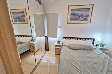 Walk up Baiduri Block C2 Apartmen 2nd Floor, Renovated, Good Condition