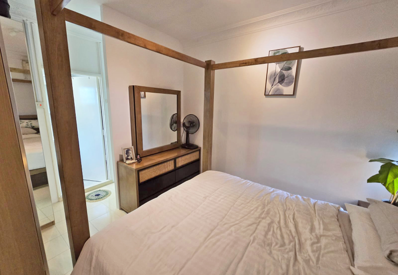 Walk up Baiduri Block C2 Apartmen 2nd Floor, Renovated, Good Condition