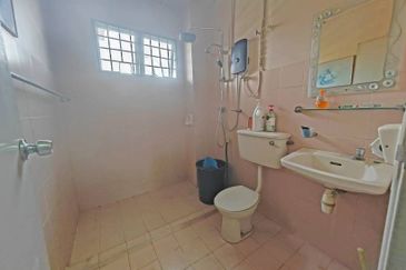 SL 11, Bandar Sungai Long