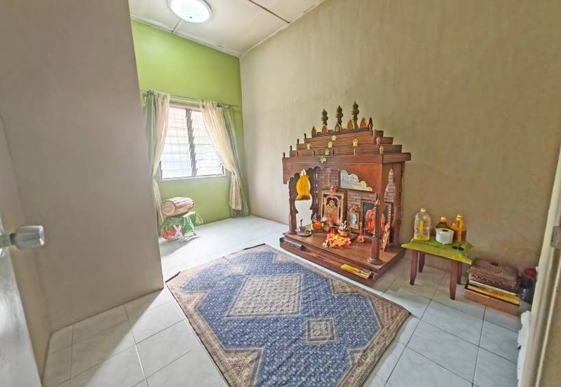 SL 11, Bandar Sungai Long