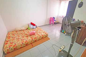 Taman Megah Cheras Apartment