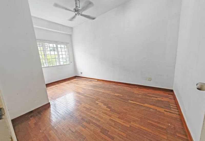 Taman Sungai Besi Indah