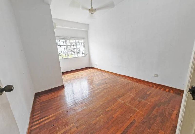 Taman Sungai Besi Indah