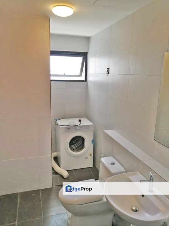 Freehold, Studio unit, Semi Furnished, Convenient Location, Selangor, Seri Kembangan