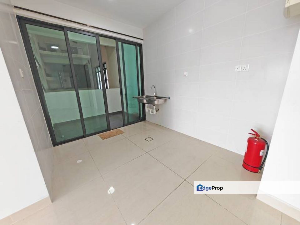 Freehold, Partly Furnished, Well Kept, Convenient Location, Selangor, Bandar Damai Perdana