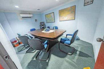 1st Floor Renovated with Partition Room, Ready Move in Condition