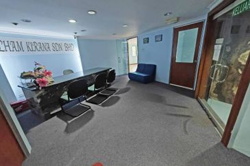 1st Floor Renovated with Partition Room, Ready Move in Condition