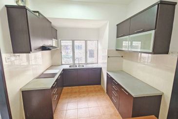 D Puncak Suasana Apartment