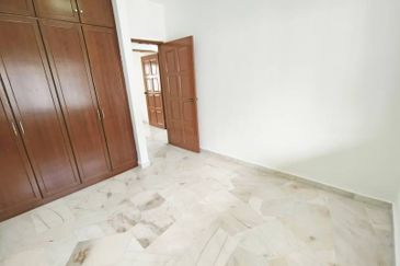 D Puncak Suasana Apartment