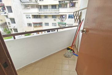 D Puncak Suasana Apartment