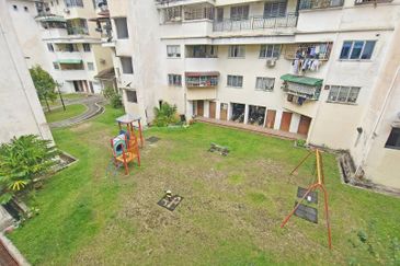 D Puncak Suasana Apartment