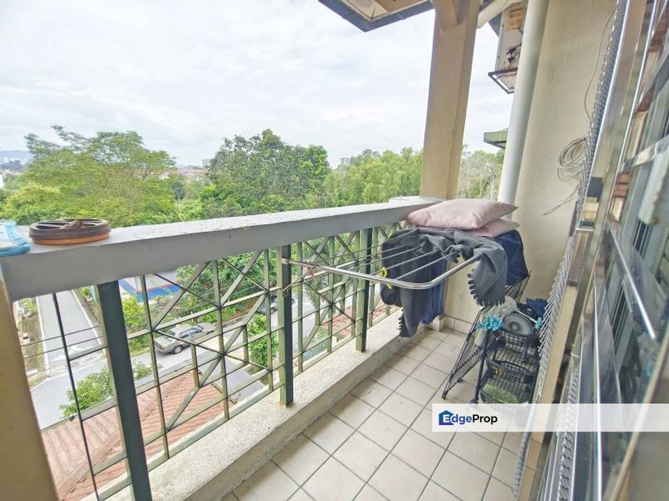 1st Floor Townhouse renovated, Well kept, Good Condition, Selangor, Batu 9th Cheras