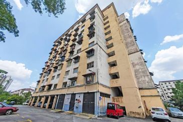 Apartment Minang Ria 2