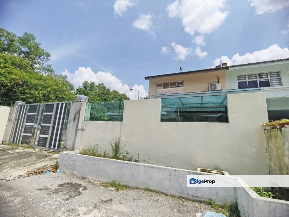 20x65 Corner House Freehold, Well Kept, Selangor, Cheras