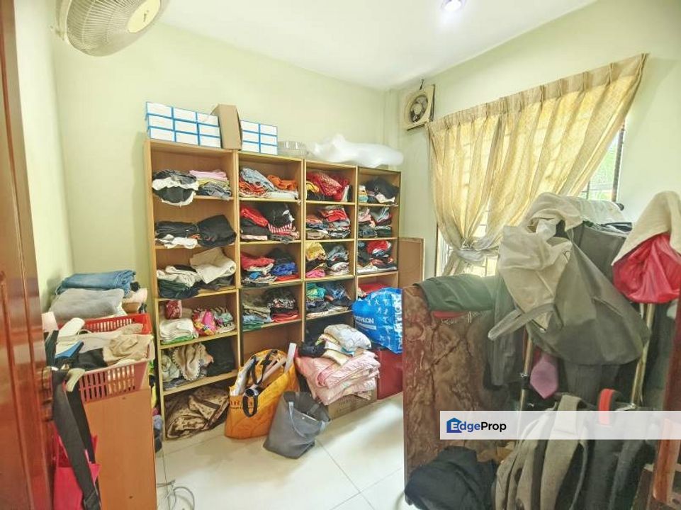 20 x 65 Corner House Freehold, Fully Extend, Well Kept, Selangor, Cheras