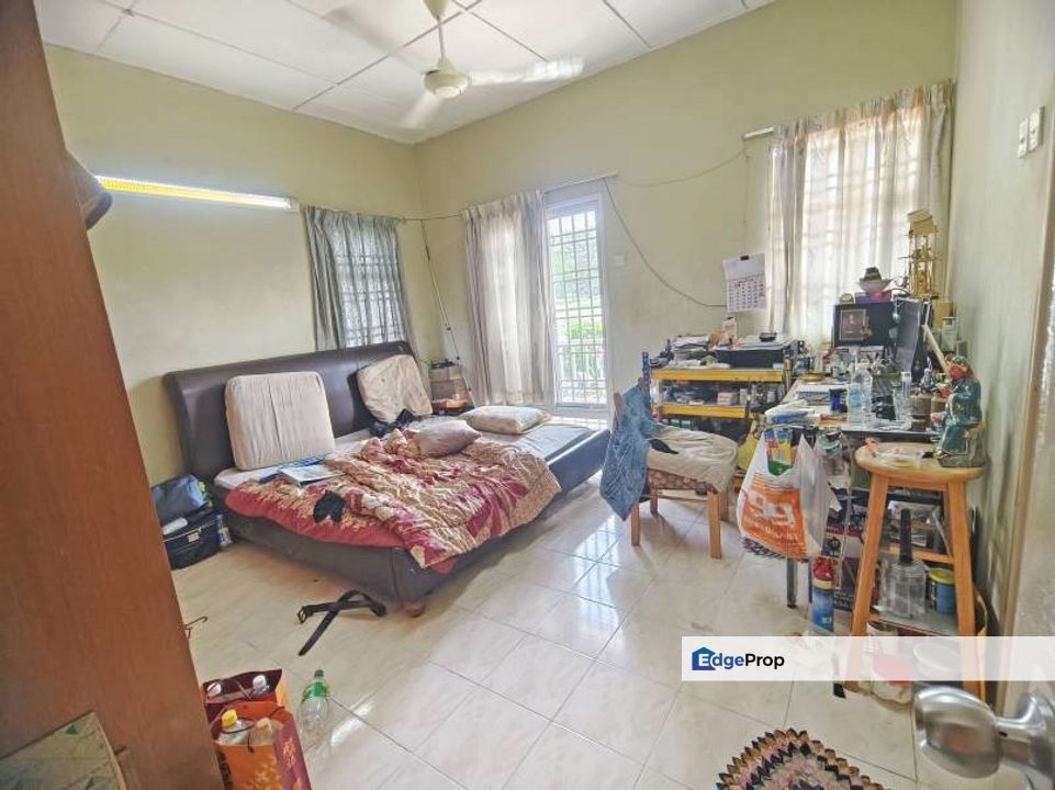 20 x 65 Corner 2 Sty Terrace House, Kitchen Fully Extend, Selangor, Cheras