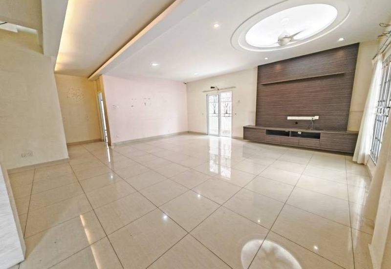 Bandar Tun Hussein Onn