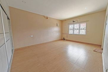 Bandar Tun Hussein Onn