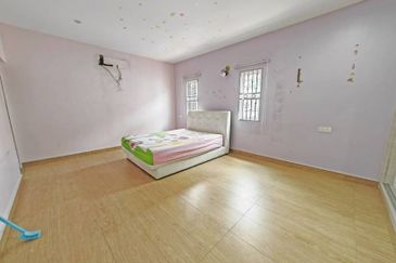 Bandar Tun Hussein Onn