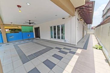 Bandar Tun Hussein Onn