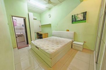 SL 6, Bandar Sungai Long