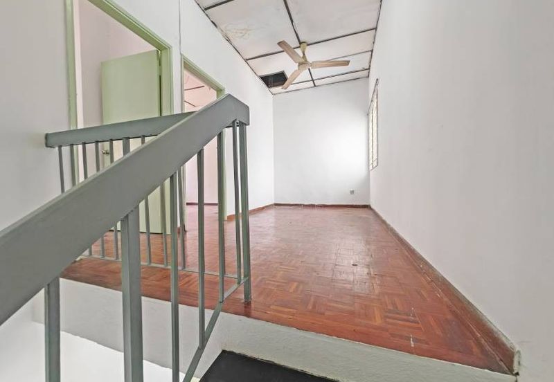 Taman Bukit Anggerik