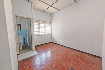 Taman Bukit Anggerik