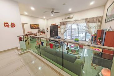 D'Premier @ Bandar Damai Perdana