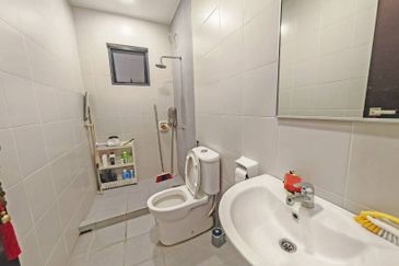 D'Premier @ Bandar Damai Perdana