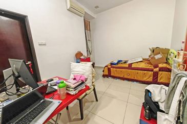 D'Premier @ Bandar Damai Perdana