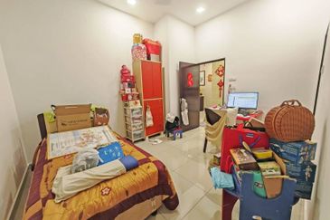 D'Premier @ Bandar Damai Perdana