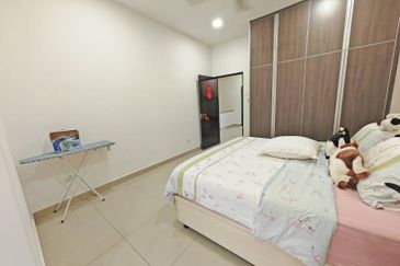 D'Premier @ Bandar Damai Perdana