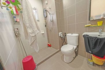 D'Premier @ Bandar Damai Perdana