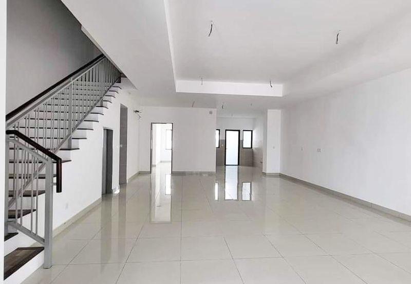 Lakefield Residences, Tropicana Heights