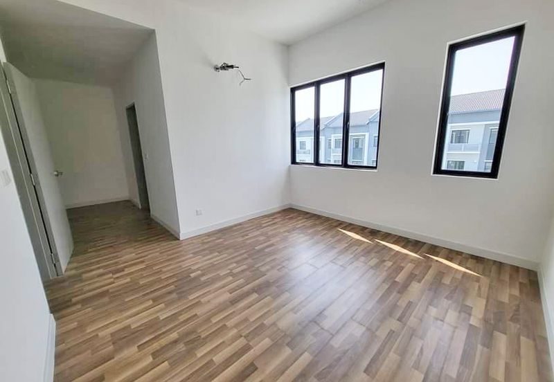 Lakefield Residences, Tropicana Heights