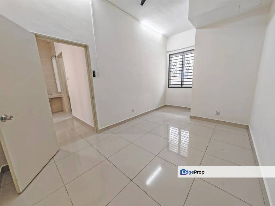 Freehold, Good Deal, Gated and Guarded, Renovated, Selangor, Kajang