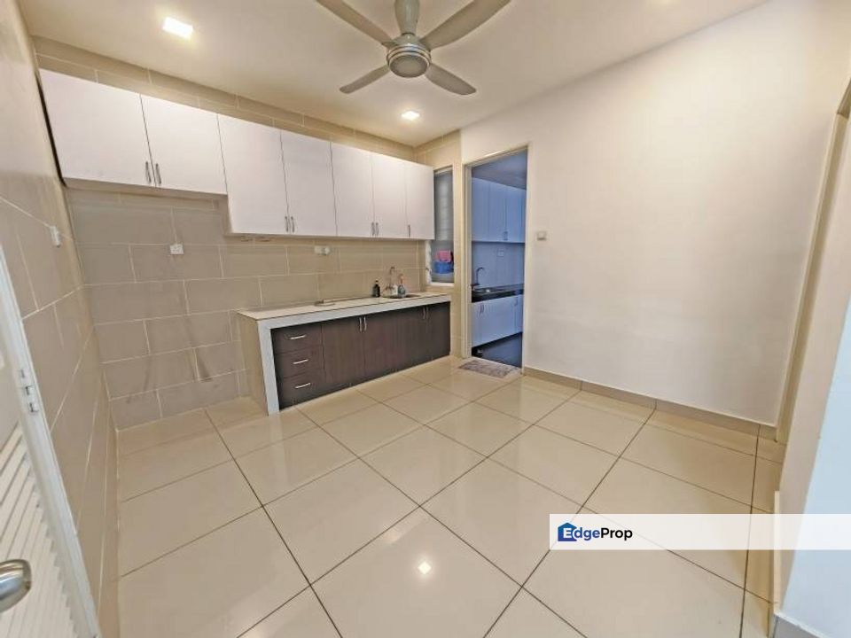 Freehold, Good Deal, Gated and Guarded, Fully Renovated, Selangor, Kajang