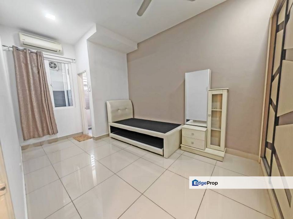 Freehold, Good Deal, Gated and Guarded, Fully Renovated, Selangor, Kajang