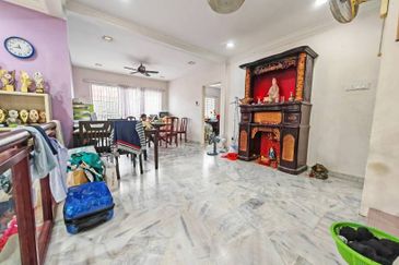 SL 6, Bandar Sungai Long