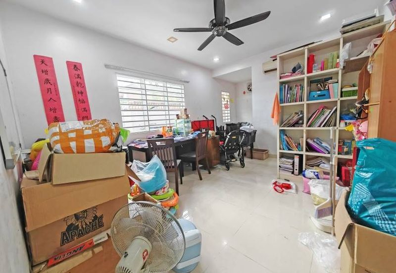 SL 6, Bandar Sungai Long