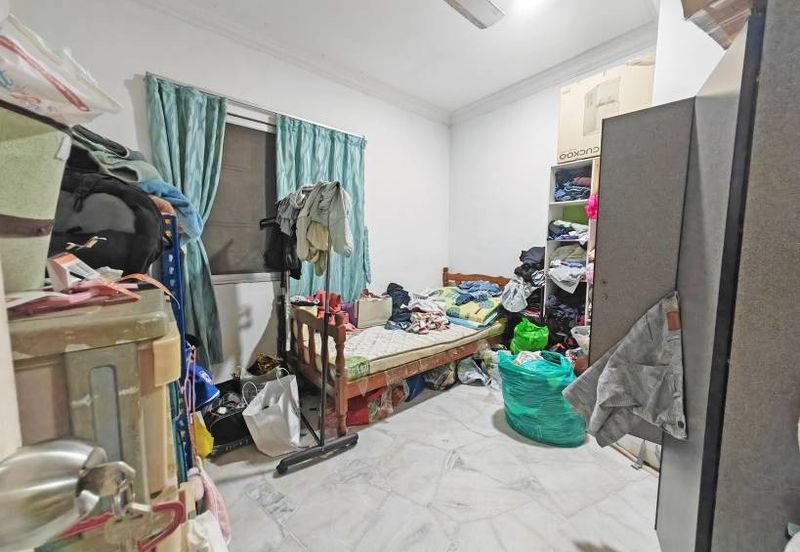 SL 6, Bandar Sungai Long