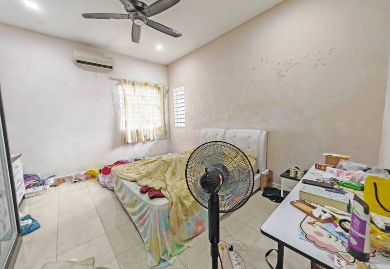 SL 6, Bandar Sungai Long