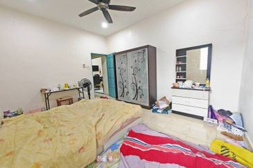 SL 6, Bandar Sungai Long