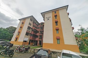 Taman Megah Cheras Apartment