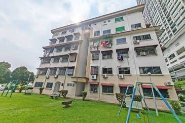 Cheras Perdana Ria Apartment